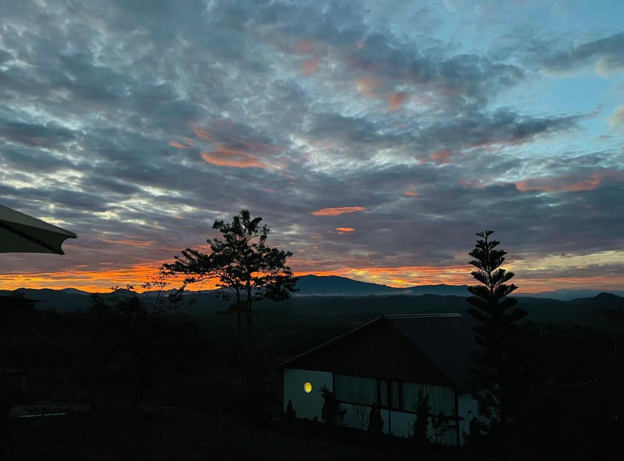 Star Hill Dak Nong Retreat Villa Gia Nghia ภายนอก รูปภาพ