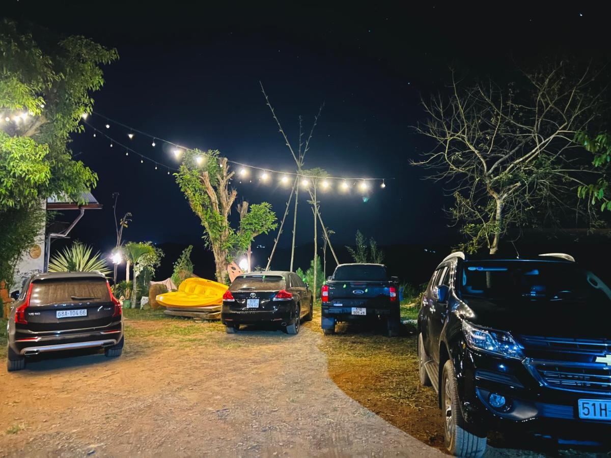 Star Hill Dak Nong Retreat Villa Gia Nghia ภายนอก รูปภาพ