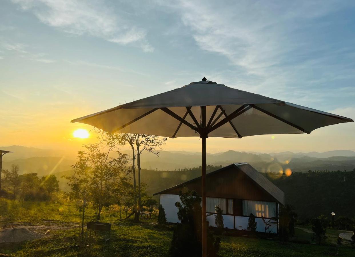 Star Hill Dak Nong Retreat Villa Gia Nghia ภายนอก รูปภาพ